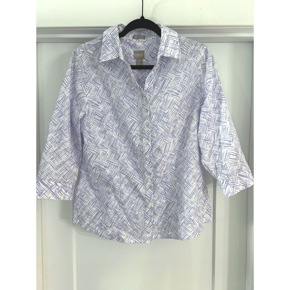 Chicos Lavender Geometric Wrinkle Resistant Cotton Shirt Size 1 Pastel Preppy